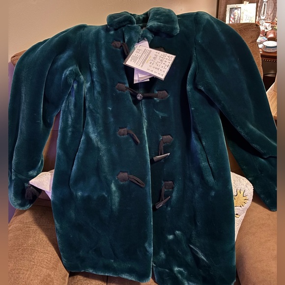 Dennis Basso Dark Green Velvet Thick Coat with Removable hood - Picture 1 of 9